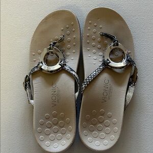Vionic Women's Snakeskin and Cream Sandals size 10